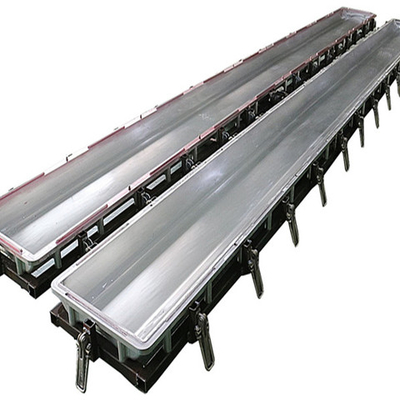 OEM قالب گیری چرخشی آلومینیومی قالب مانع ترافیک پلاستیکی